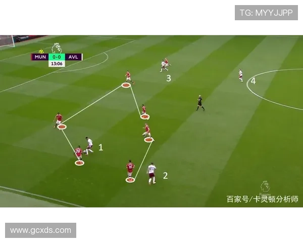 南京篮球队与成都篮球队赛后复盘分析灵活性表现及战术调整探讨